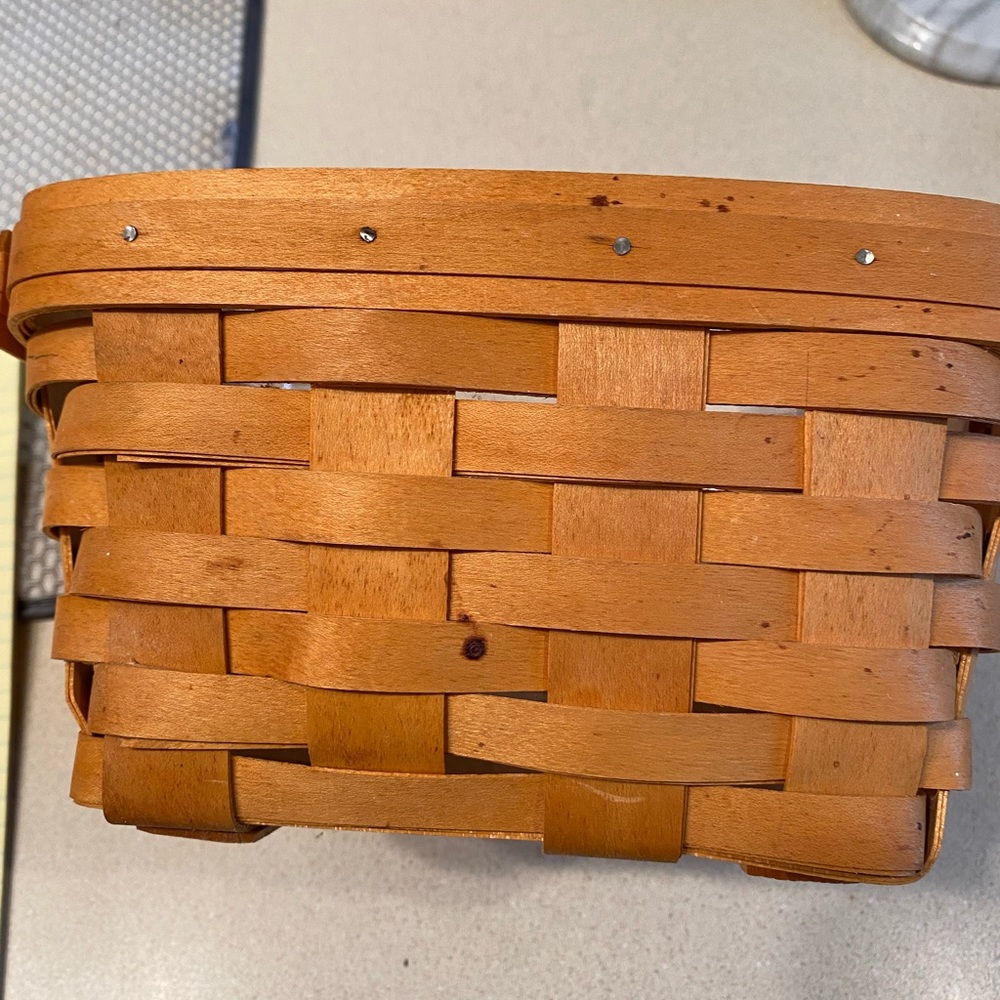 Longaberger basket - Picture 2 of 7